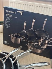 HENCKELS Paradigm Stainless